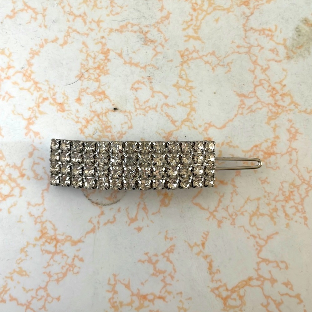 Rhinestone hair clip